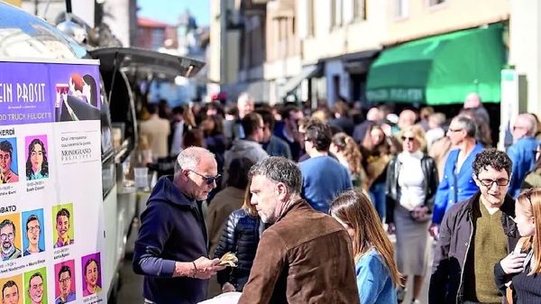 CUCINA D’AUTORE NELLE PIAZZE: ECCO IL PROGRAMMA DEI FOOD TRUCK DI EIN PROSIT